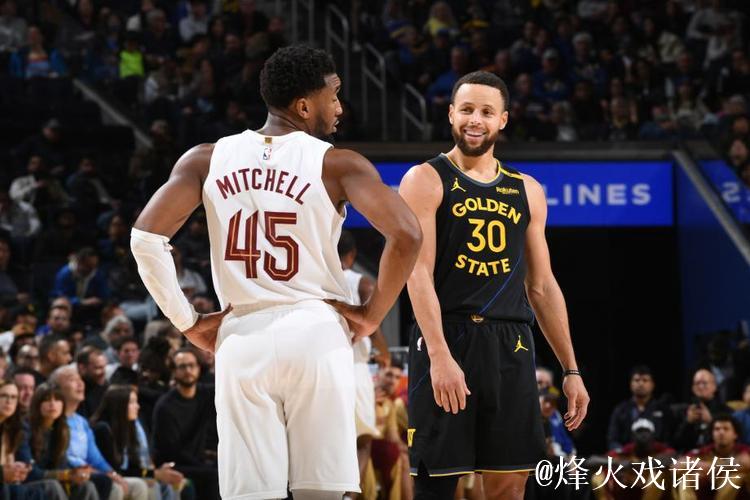 加兰25+8库里手感冰凉仅得11分 骑士大胜勇士豪取7连胜 加兰25+8库里手感冰凉仅得11分 骑士大胜勇士豪取7连胜