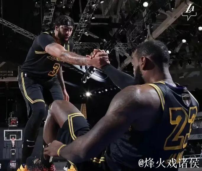 浓眉36+16詹姆斯16分 湖人战胜森林狼取得赛季首胜